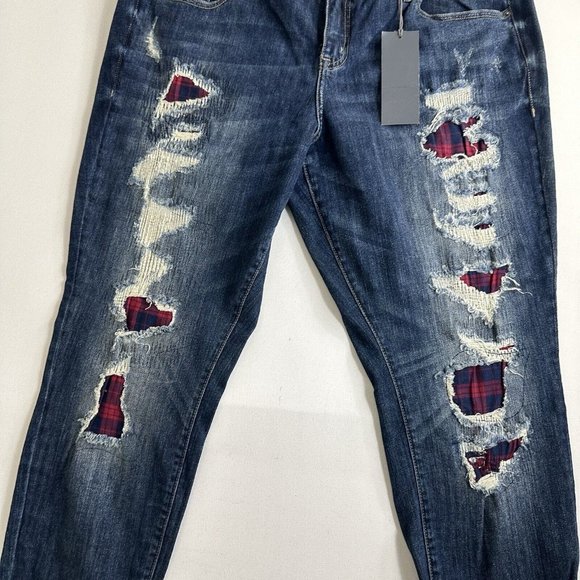 Torrid Premium‎ Distressed Plaid Patch Boyfriend Jeans 20R Blue Casual - Picture 2 of 9